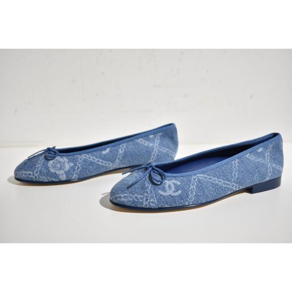 Chanel 23A Printed Denim Blue White CC Logo Bow Tie Ballet Ballerina Flat 38 - Picture 10 of 12